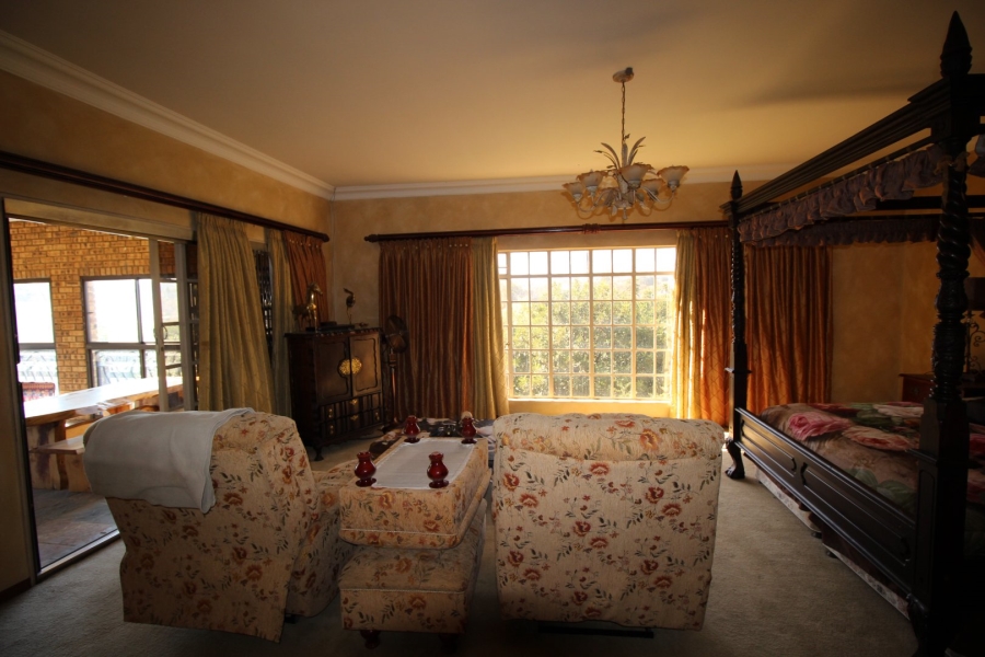3 Bedroom Property for Sale in Lake Deneysville Free State